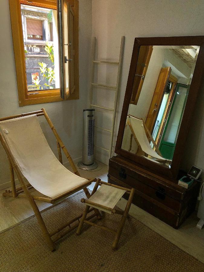Cozy Studio In Central Area Of Apartment Barcelona